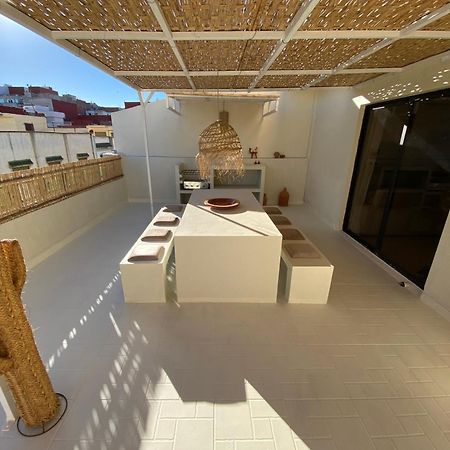 Magnificent Apartment With Private Rooftop Terrace タンジェ エクステリア 写真