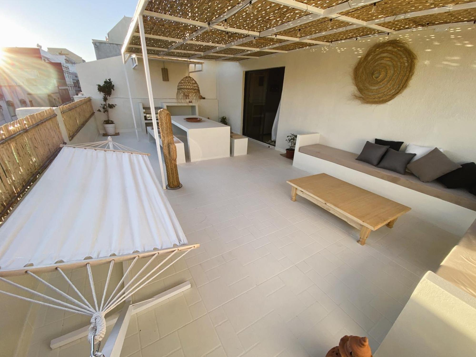 Magnificent Apartment With Private Rooftop Terrace タンジェ エクステリア 写真