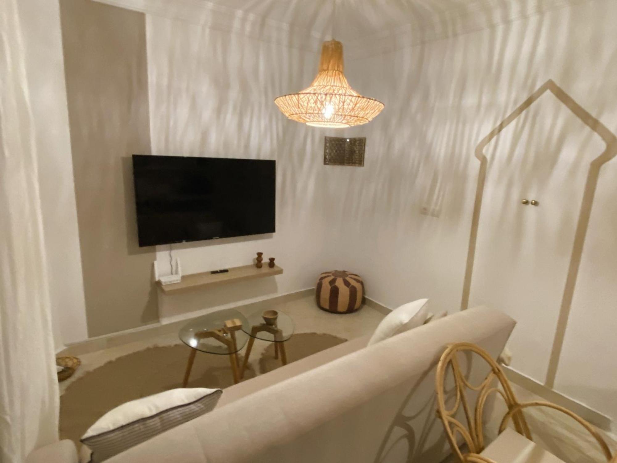 Magnificent Apartment With Private Rooftop Terrace タンジェ エクステリア 写真